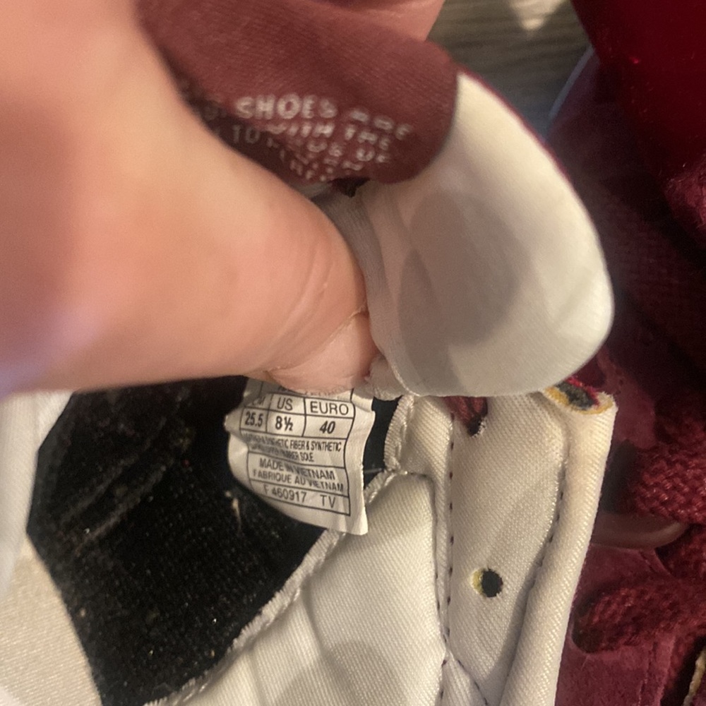 Disney ASICS - Picture 3 of 4